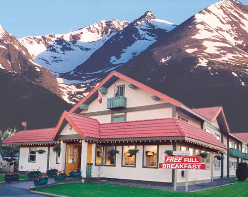 Stork Nest Inn Smithers Exterior photo
